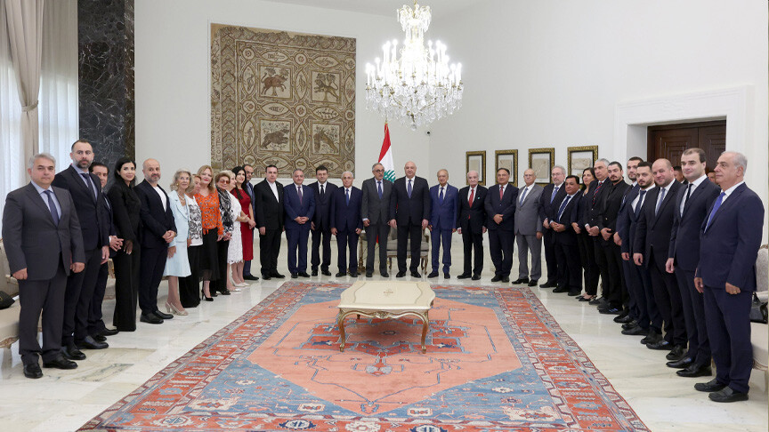 عون: لا خيار إلا التفاوض مع إسرائيل لتحقيق أهدافنا بالجنوب