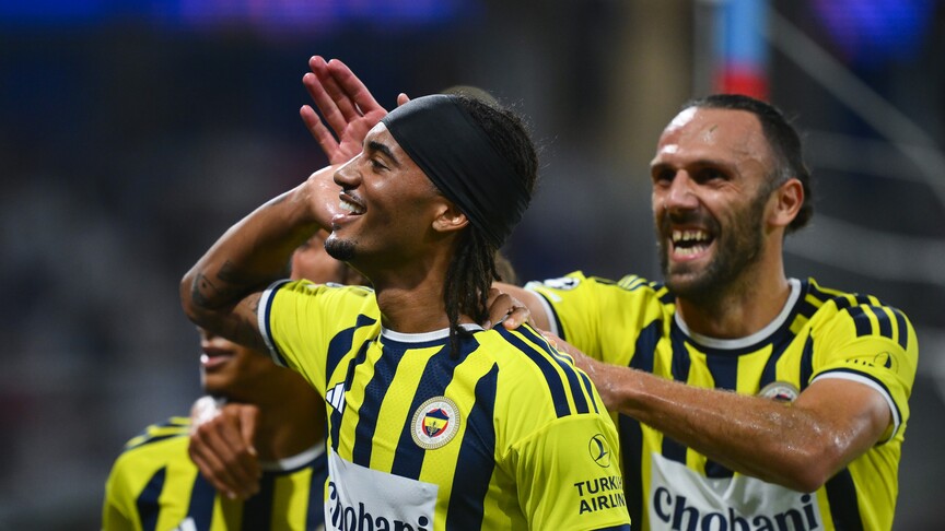 Fenerbahçe, 18 yıl sonra Şampiyonlar Ligi'nde haber görseli