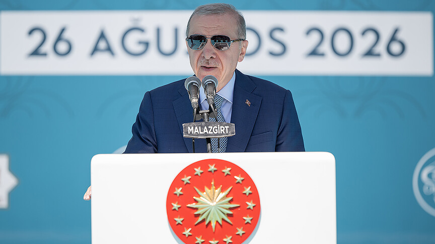 Cumhurbaşkanı Erdoğan, "Malazgirt 1071 Anma Programı"nda kon