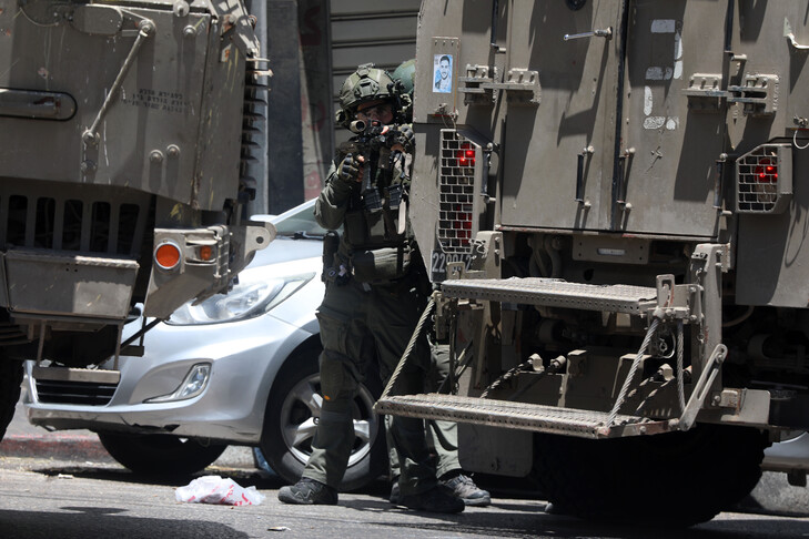 الصحة الفلسطينية: استشهاد 3 مواطنين بهجوم إسرائيلي على جنين