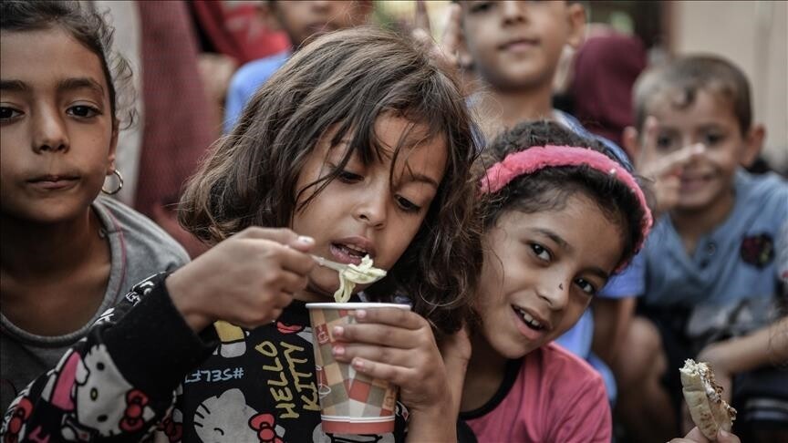 غزة.. 200 حافظ وقارئ يتحدون الحرب بسرد القرآن
