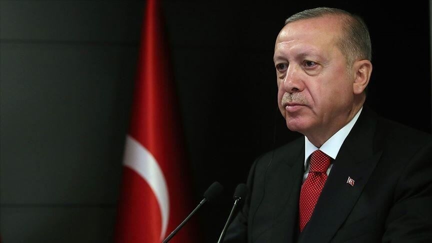 Cumhurbaşkanı Erdoğan, yazar Şule Yüksel Şenler'i vefatının 7'nci yılında andı haber görseli