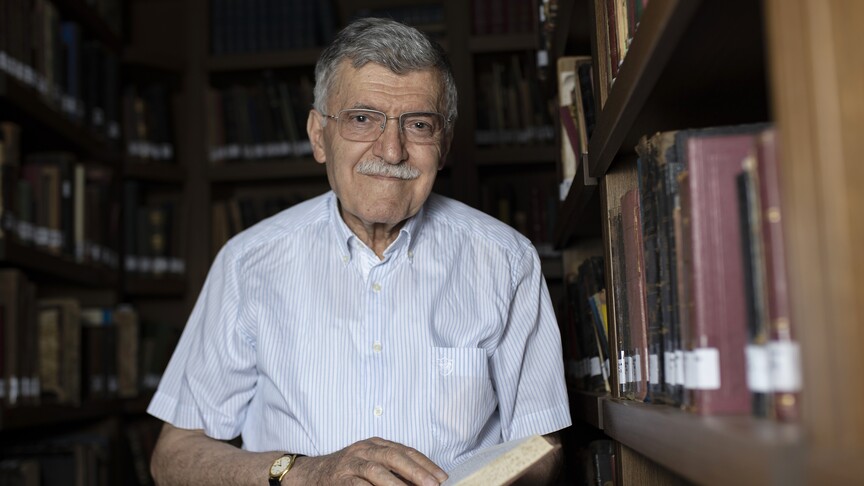 Yazar Ali Haydar Haksal vefat etti haber görseli