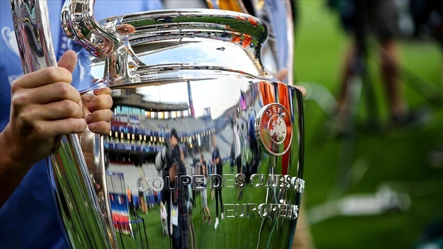 Galatasaray ve Fenerbahçe'nin UEFA Şampiyonlar Ligi fikstürü belli oldu haber görseli