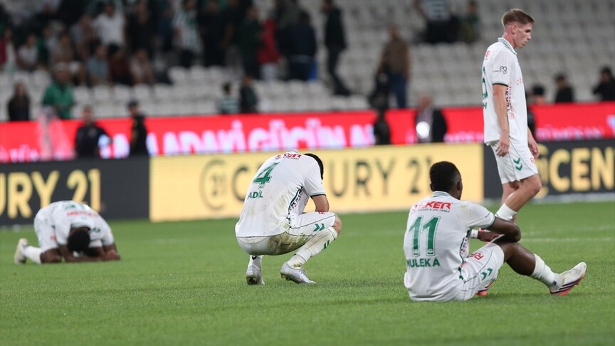 TÜMOSAN Konyaspor, Kocaelispor'a evinde 2-1 yenildi haber görseli