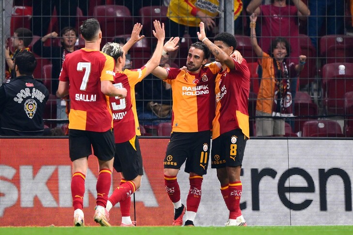 Galatasaray, Göztepe'yi sahasında 3-2 mağlup etti haber görseli