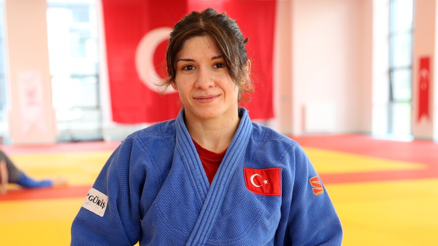 Milli judocu Tuğçe Beder, 20. Akdeniz Oyunları'nda kadınlar 48 kiloda şampiyon oldu haber görseli