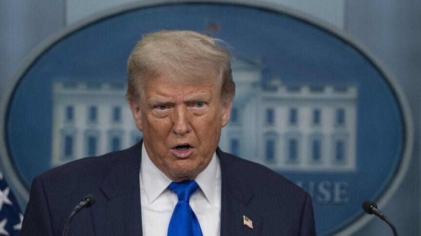 Trump, Venezuela ile "dünya tarihinin en büyük petrol anlaşmasını" yaptıklarını açıkladı haber görseli