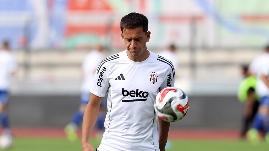 Beşiktaş, Amir Hadziahmetovic ile yollarını ayırdı haber görseli