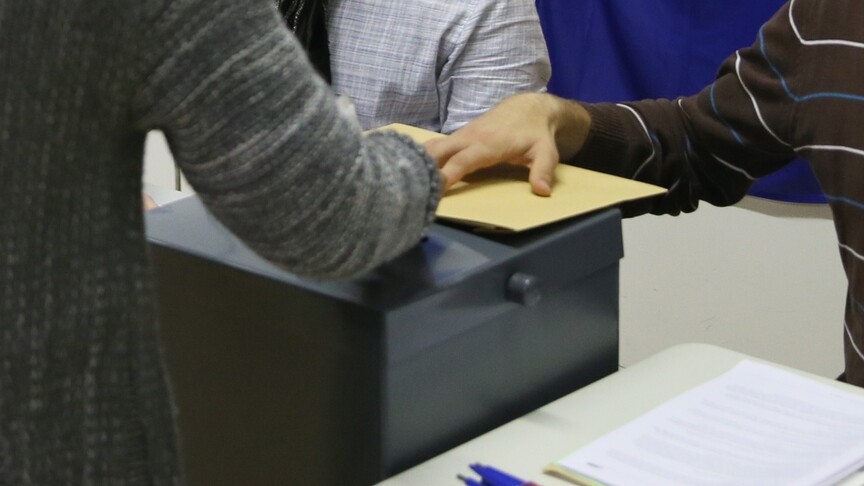 Almanya'da aşırı sağın yükselişi ülke ekonomisinde endişe oluşturuyor haber görseli
