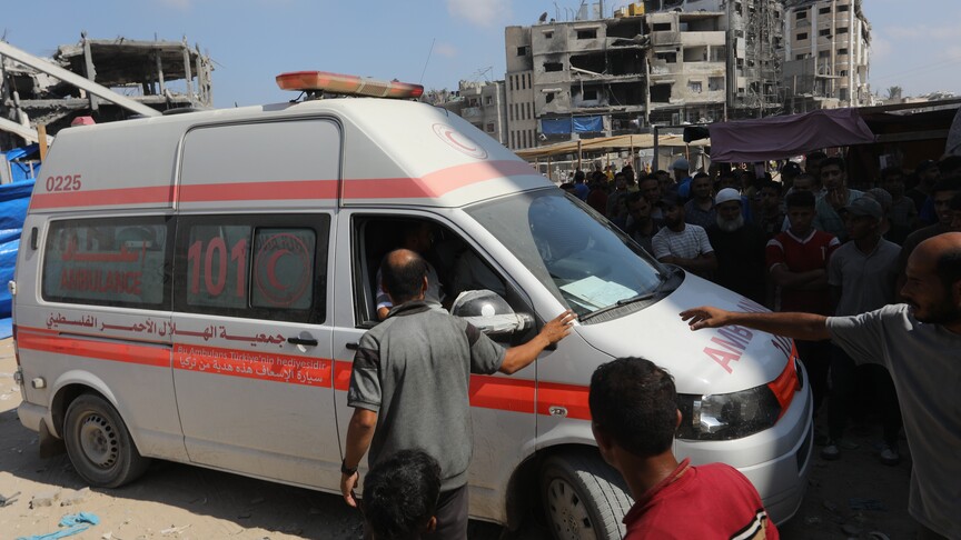 İsrail'in Gazze'ye son 24 saatte düzenlediği saldırılarda 5 kişi hayatını kaybetti haber görseli