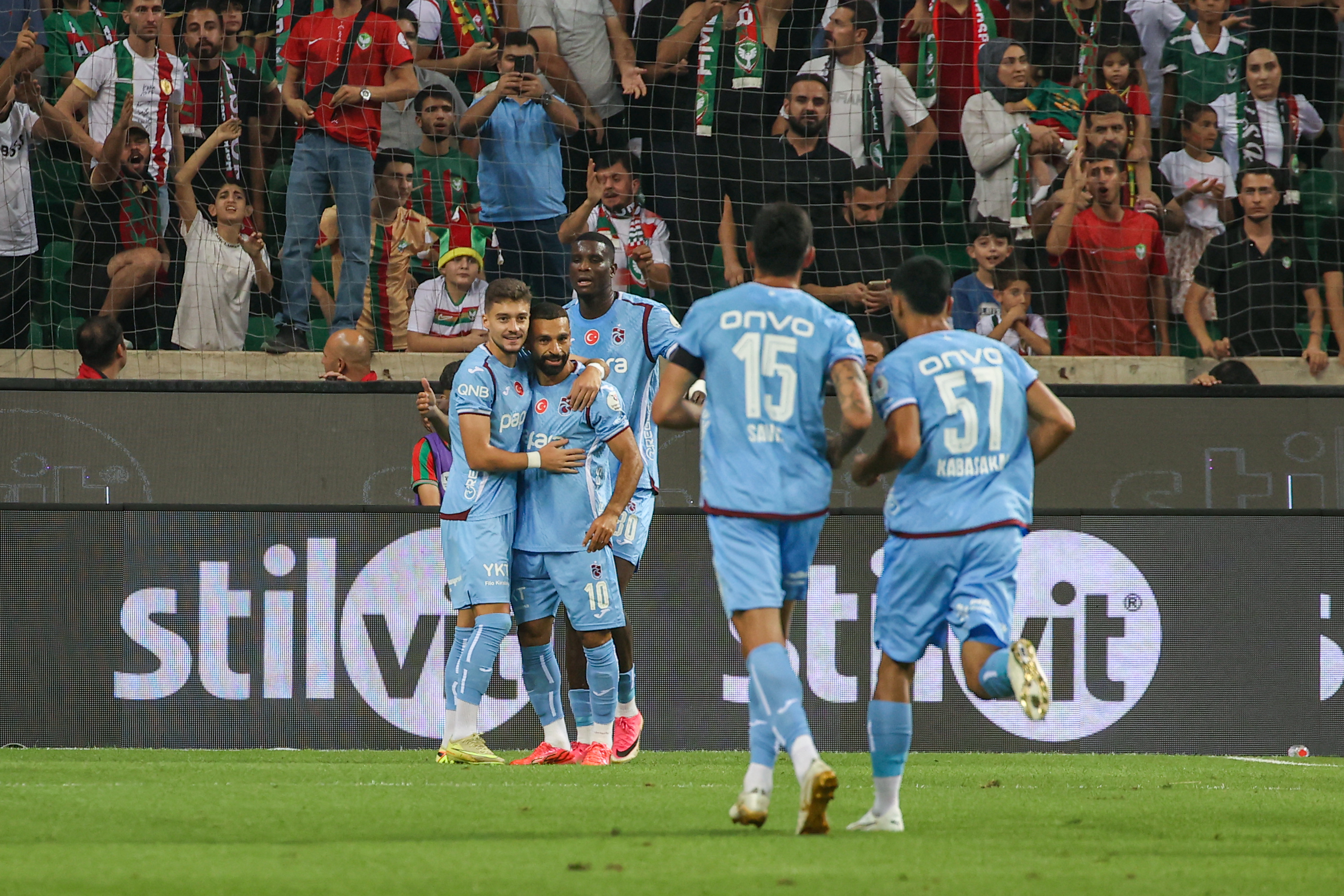 Amed Sportif Faaliyetler, sahasında Trabzonspor'u mağlup etti 2 Amed Sportif Faaliyetler, sahasında Trabzonspor'u mağlup etti