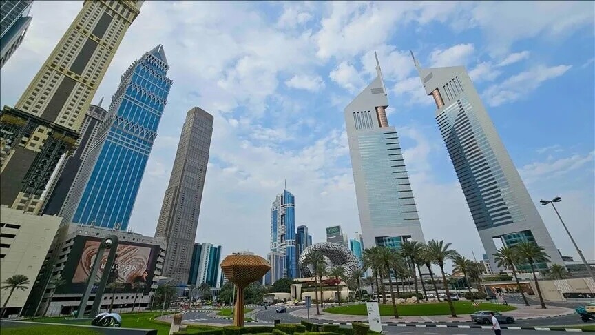 Emiratet e Bashkuara Arabe  Forcat Ajrore iu përgjigjën një droni që po afrohej nga Irani