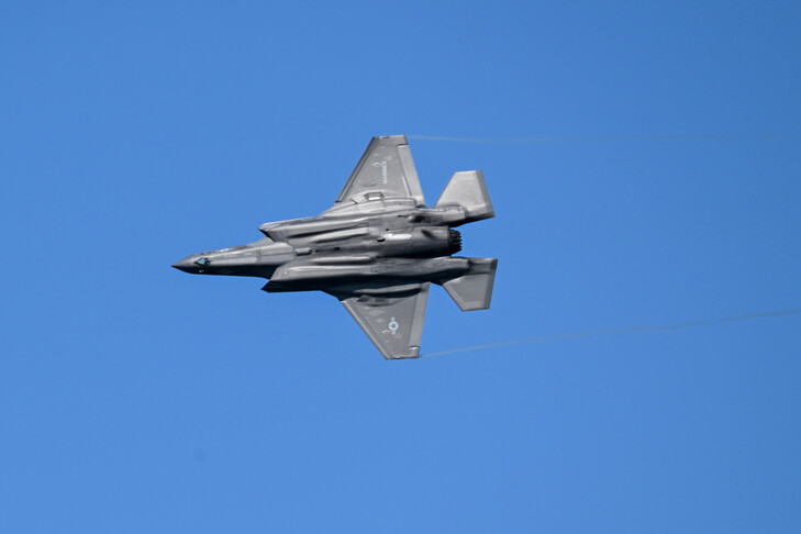 CENTCOM  Forcat amerikane fillojnë goditjet ndaj objektivave të Gardës Revolucionare të Iranit