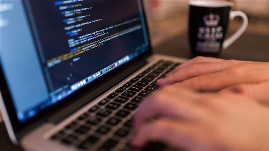 İran bağlantılı hackerların, ABD'deki kritik altyapılara saldırı girişimlerinde bulunduğu iddia edildi haber görseli