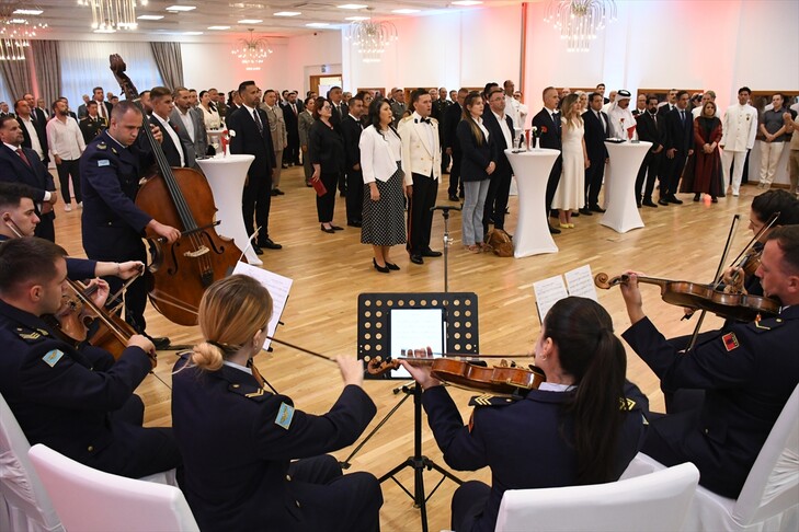 Ambasada e Turqisë në Tiranë organizon pritje me rastin e Ditës së Fitores