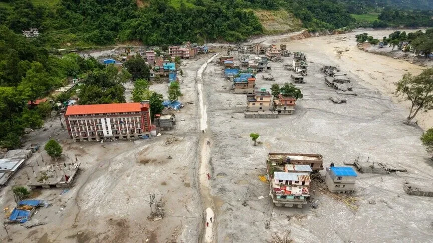 Përmbytjet e rrëmbyeshme në Nepal janë  thirrje për zgjim   eksperti kërkon monitorim të fuqishëm dhe stërvitje evakuimi