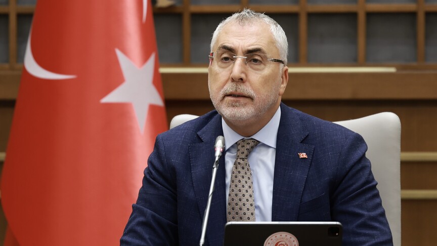 Bakan Işıkhan: Engelli ve eski hükümlü vatandaşlarımızın yanında oluyoruz haber görseli