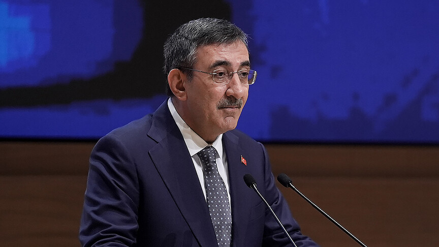 Cumhurbaşkanı Yardımcısı Yılmaz: 2027-2029 dönemi OVP detaylarını 6 Eylül'de kamuoyuyla paylaşmayı planlıyoruz haber görseli