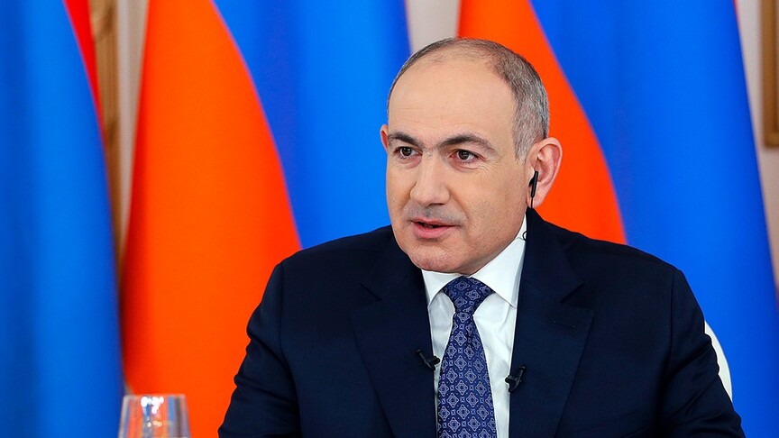 Paşinyan: Rusya, askeri üssünü Ermenistan'dan çekmeye karar verirse buna itiraz etmeyiz haber görseli