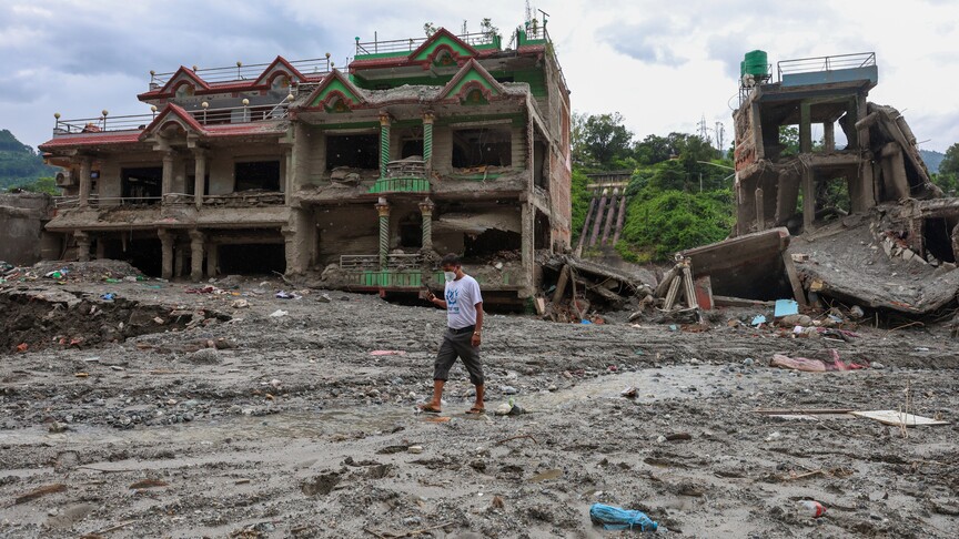 Nepal'deki selde hayatını kaybedenlerin sayısı 1200'ü aştı haber görseli