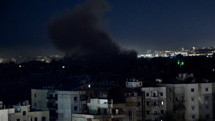 İsrail ordusu Lübnan'ın güneyine hava ve topçu saldırılarını sürdürüyor haber görseli