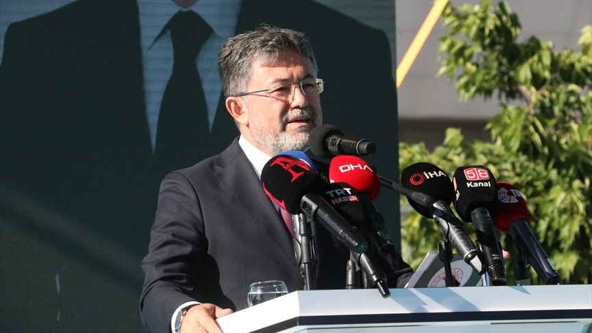 Tarım ve Orman Bakanı Yumaklı: Bal üretiminde dünyada ikinci sıradayız, birinci sırayı zorluyoruz haber görseli