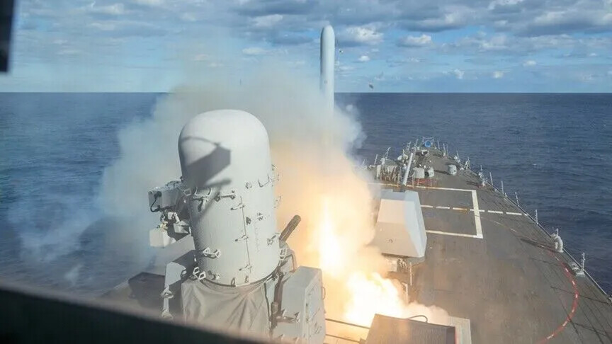 Ushtria amerikane thotë se ka shkatërruar tre tankerë iranianë të naftës pas sulmeve me raketa