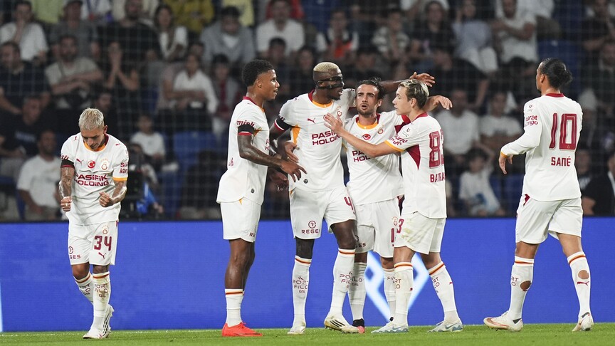 Galatasaray'dan sakat oyuncuların durumuyla ilgili açıklama haber görseli