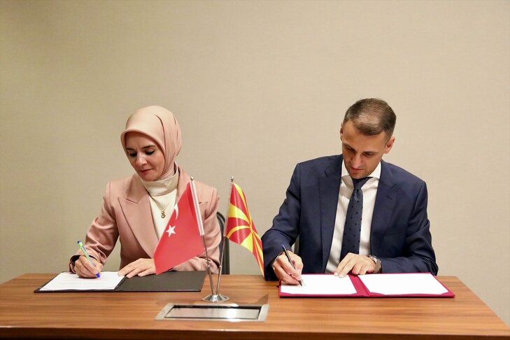 Maqedonia e Veriut dhe Turqia nënshkruajnë memorandum bashkëpunimi në fushën e shërbimeve sociale