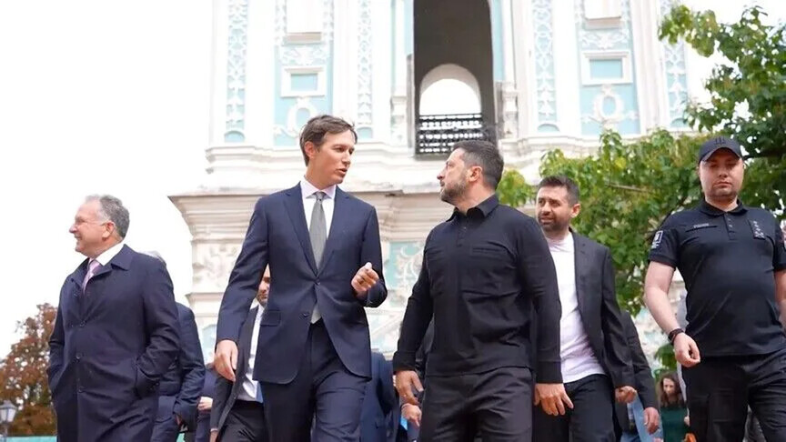 Zelenskyy takohet me të dërguarit amerikanë Witkoff dhe Kushner në Kiev