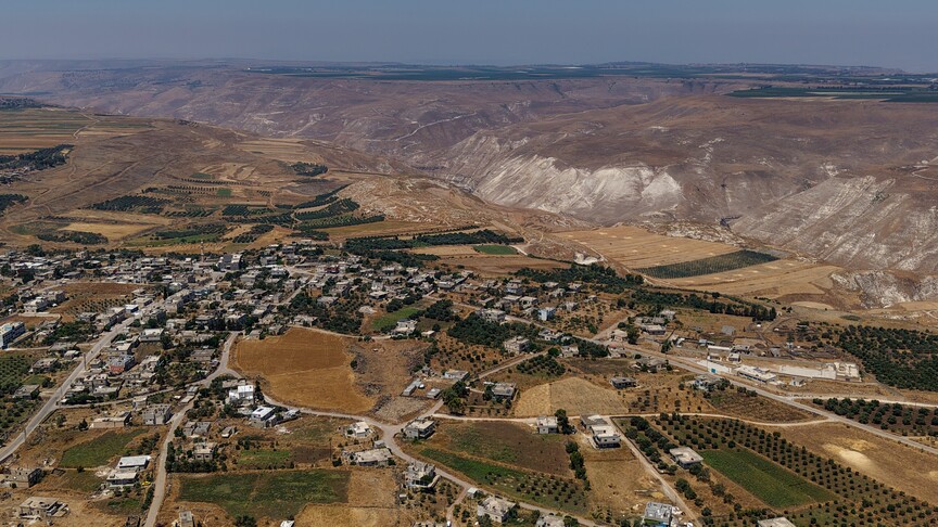Israeli army shells Quneitra in latest violation of Syria’s sovereignty