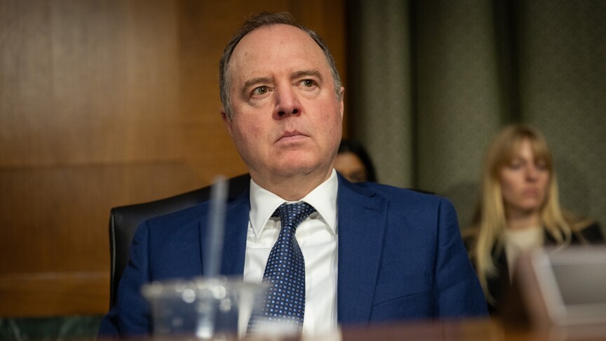ABD'li Senatör Schiff: Müslüman Amerikalılar, topluluklarımızın ve ülkemizin temel dokusunun bir parçasıdır haber görseli