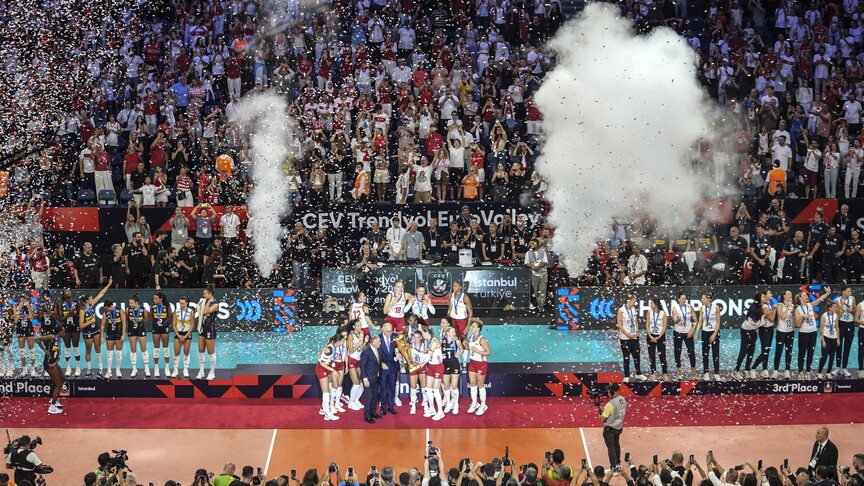 Türk kadın voleybolu 2026'ya damga vurdu haber görseli