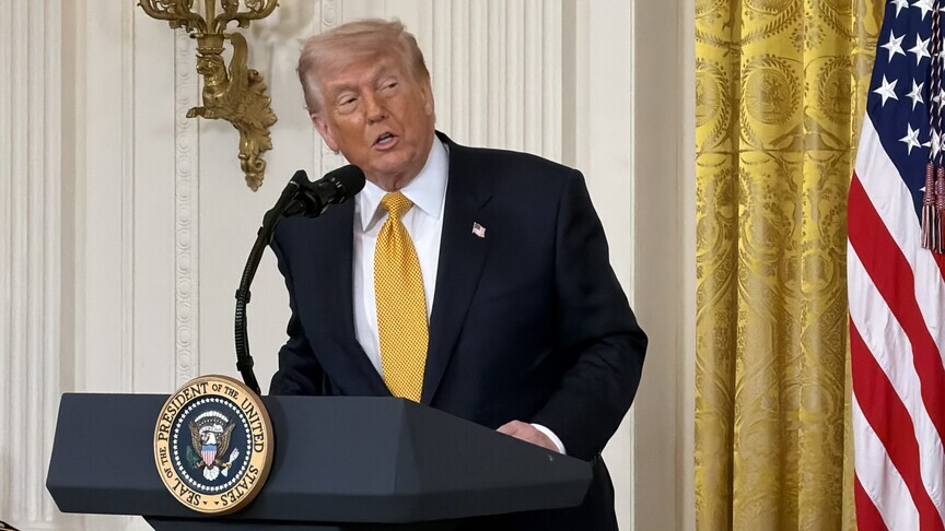ABD Başkanı Trump, abluka yoluyla İran'a "çok sert" bir ders verdiklerini savundu haber görseli