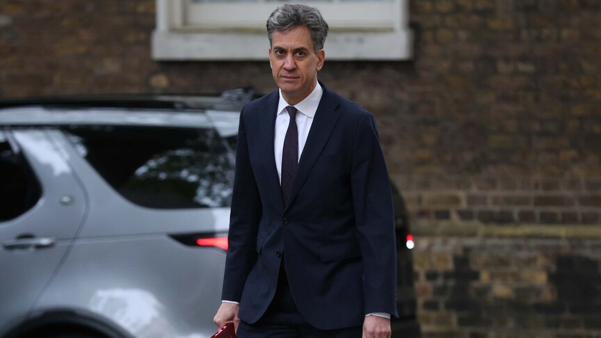 İngiltere Dışişleri Bakanı Miliband'a göre İsrail'in savaş suçlarına ilişkin kanıtlar giderek güçleniyor haber görseli