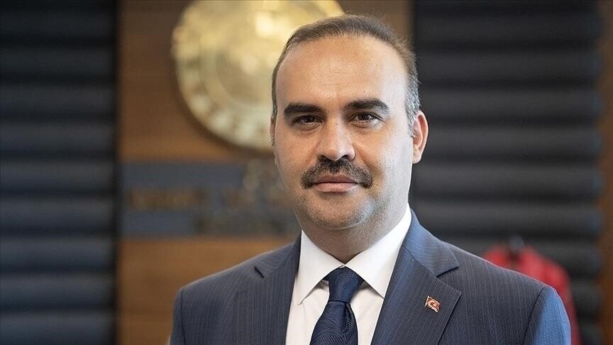 Bakan Kacır: Son 10 yılda üç alanda da performansını sürekli artıran tek OECD üyesi Türkiye haber görseli