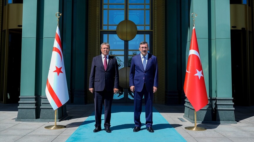 Cumhurbaşkanı Yardımcısı Yılmaz, KKTC Başbakanı Üstel ile görüştü haber görseli