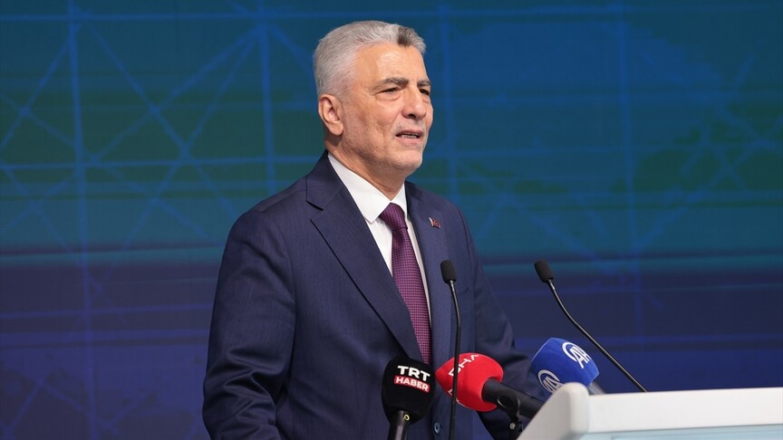 Ticaret Bakanı Ömer Bolat: Türkiye'de lojistik sektörünün toplam milli gelire katkısı 115 milyar dolar haber görseli