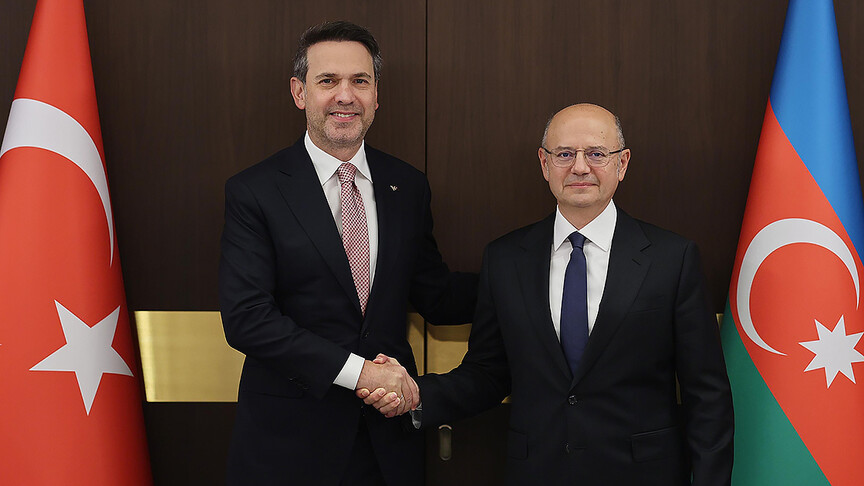 Enerji ve Tabii Kaynaklar Bakanı Bayraktar, Azerbaycan'la enerji işbirliğinde yeni hedefleri anlattı haber görseli