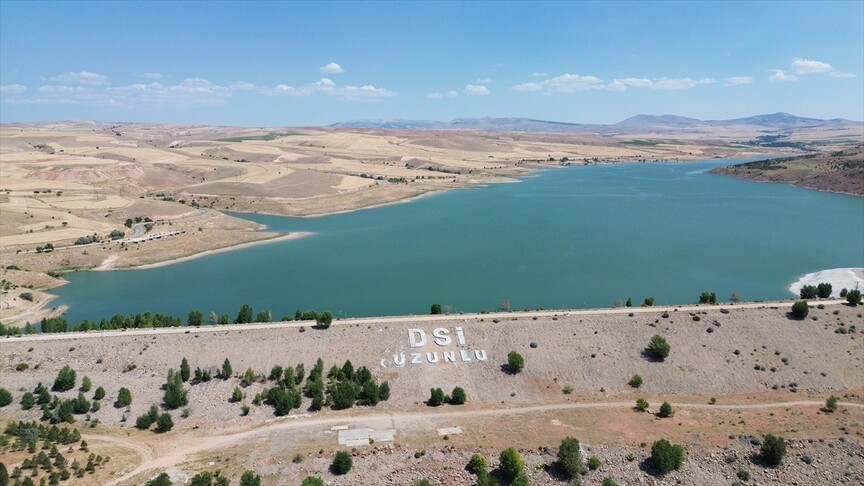 Kapalı sulama şebekesinin Uzunlu Barajı'ndaki su kayıplarını yarı yarıya azaltması hedefleniyor haber görseli