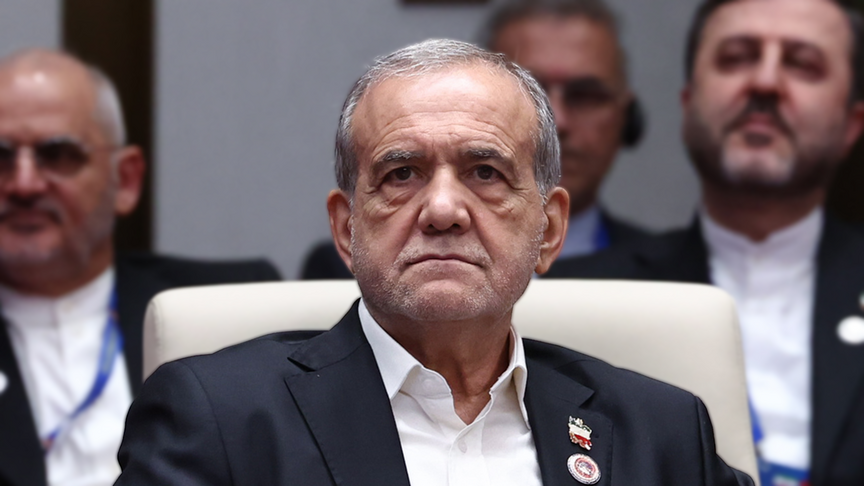 İran Cumhurbaşkanı Pezeşkiyan'dan BRICS toplantısında "yerel paralarla ticaret" mesajı haber görseli
