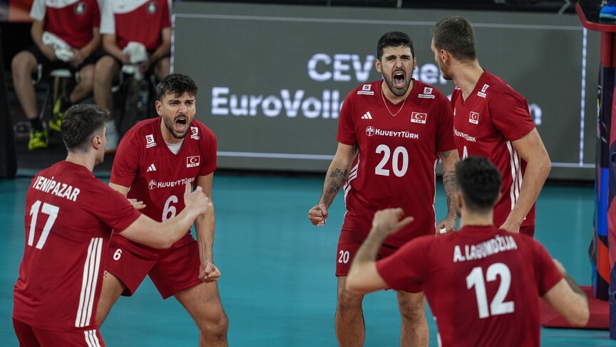 A Milli Erkek Voleybol Takımı, CEV 2026 Avrupa Şampiyonası'nda İsviçre'yi yendi haber görseli