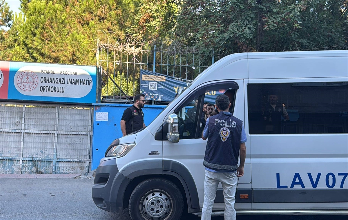 "Okul ve Çevrelerinde Güvenlik Uygulaması" yapıldı 1 "Okul ve Çevrelerinde Güvenlik Uygulaması" yapıldı