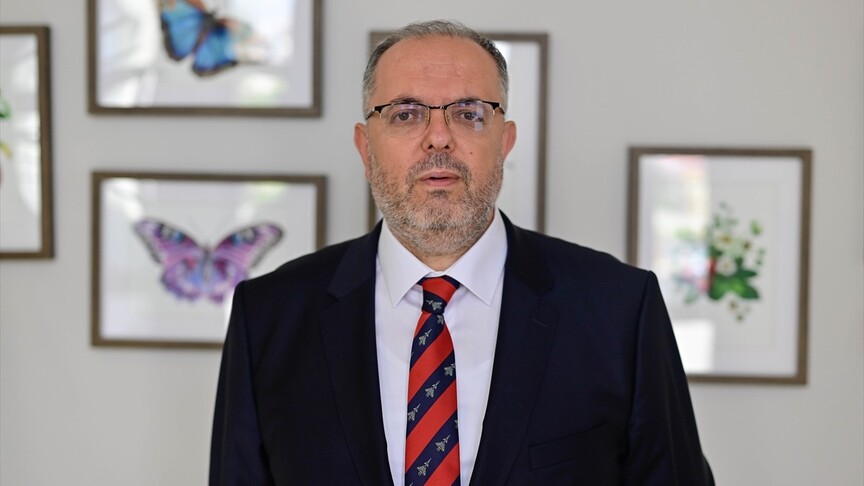 MSÜ Rektörü Afyoncu'dan LGBT'ye karşı "aile yapısının korunması" çağrısı haber görseli