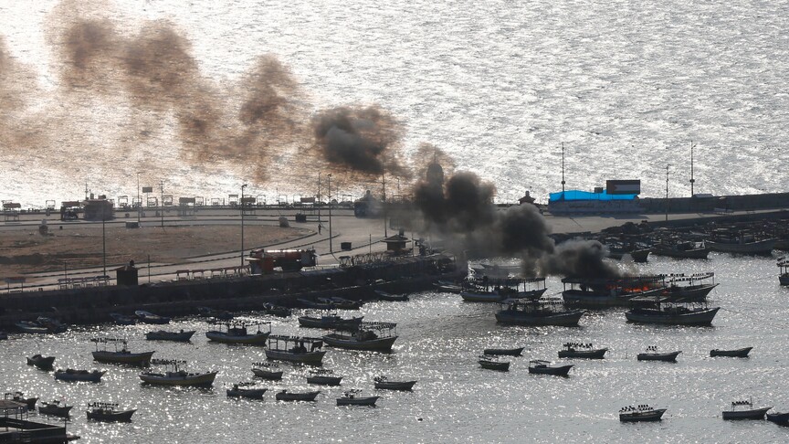 US military destroys 2 Iranian boats: Report - Anadolu Ajansı