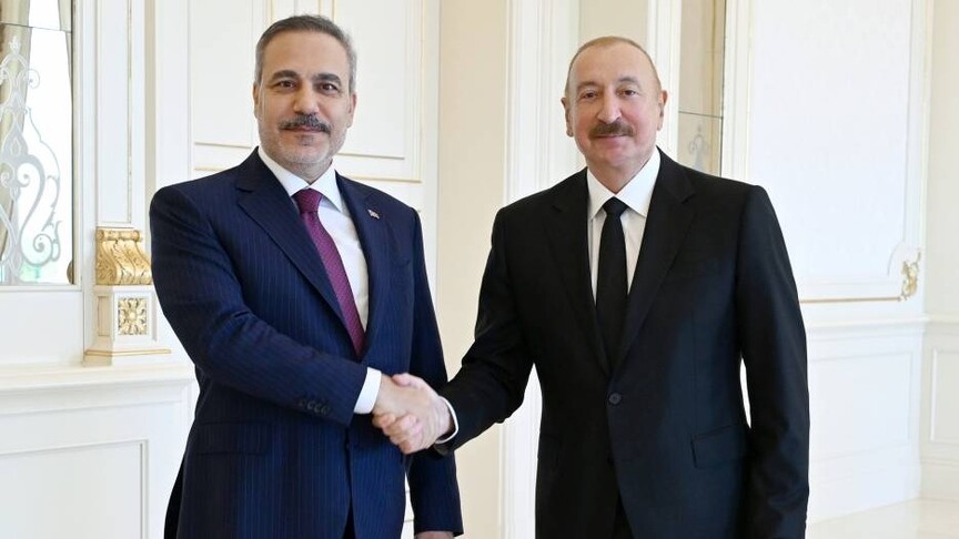 Azerbaycan Cumhurbaşkanı Aliyev, Dışişleri Bakanı Fidan ile görüştü haber görseli