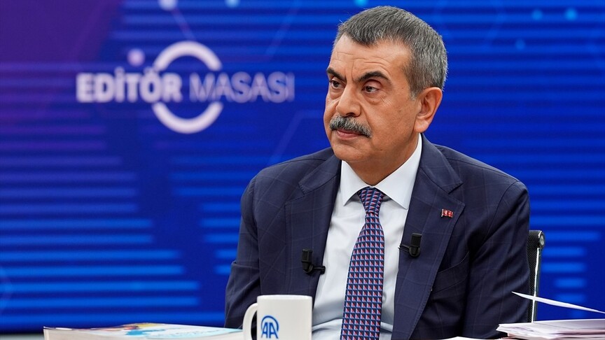 CANLI- Bakan Tekin: Önümüzdeki yıl bütün öğretim kademelerinde Türkiye Yüzyılı Maarif Modeli'ne geçmiş olacağız haber görseli