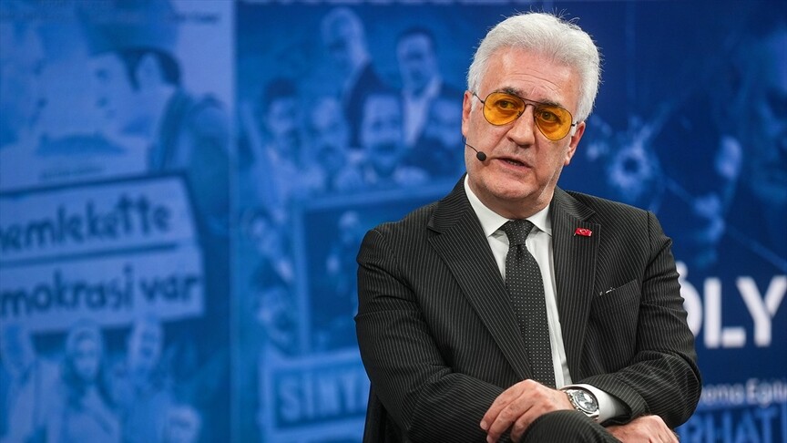 Devlet Tiyatroları Genel Müdürü Tamer Karadağlı, AA'nın Sinema Atölyesi'ne konuk oldu haber görseli
