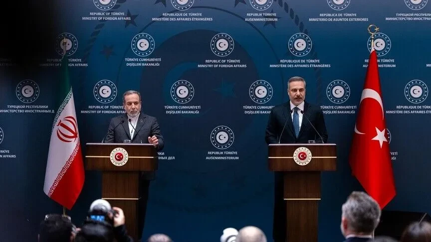 Ministrat e Jashtëm të Turqisë dhe Iranit diskutojnë mbi zhvillimet e fundit